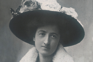 Armida Barelli (1882-1952). Armida Barelli (1882-1952).