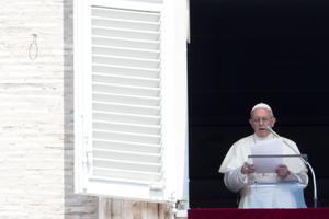Pope Francis prays the Regina Coeli for Pentecost Sunday in St. Peter's Basilica on May 20, 2018. Pope Francis prays the Regina Coeli for Pentecost Sunday in St. Peter's Basilica on May 20, 2018.