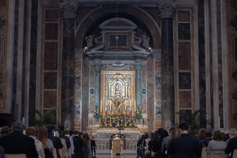 Prayer of the Rosary to invoke an end to the pandemic.at St Peter's Basilica in Gregorian Chapel. Prayer of the Rosary to invoke an end to the pandemic.at St Peter's Basilica in Gregorian Chapel.