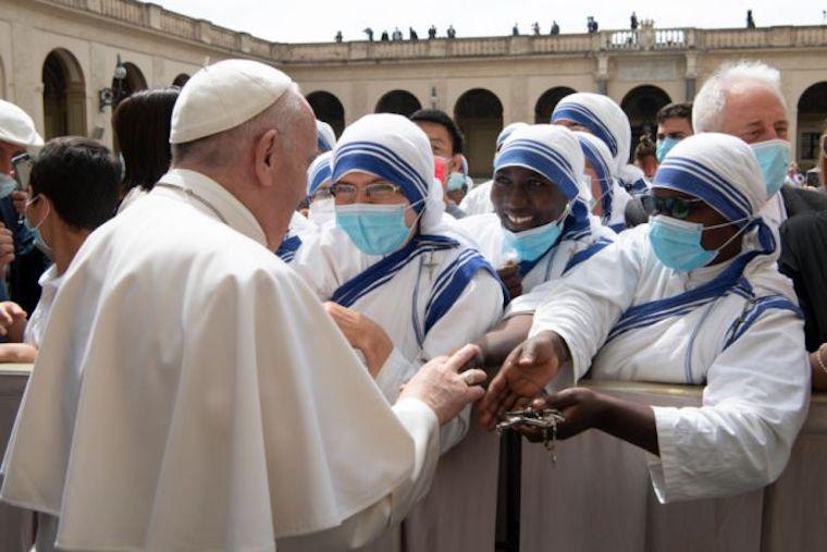 Pope Francis greets Missionaries of Charity June 2 2021 in the San Damasco Courtyard of the Apostolic Palace after a general audience. Pope Francis greets Missionaries of Charity June 2 2021 in the San Damasco Courtyard of the Apostolic Palace after a general audience.