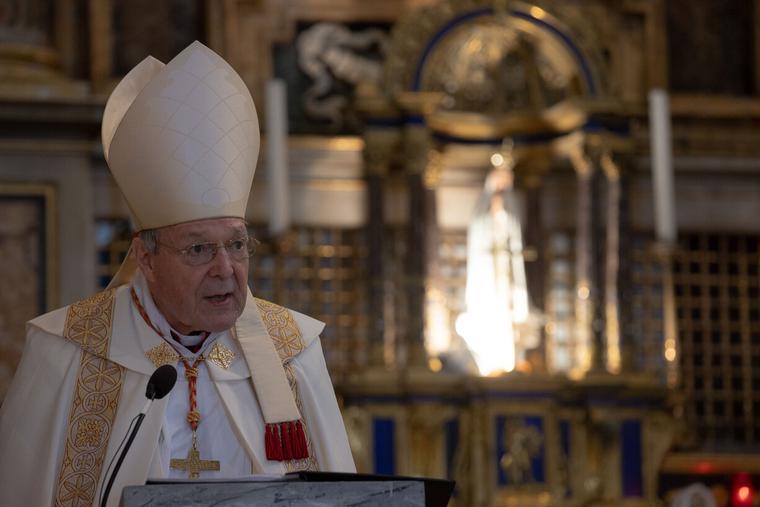 Reflection by His Eminence, Cardinal Pell, followed by Exposition and Procession through the university cloister and returning to the same church for Benediction. Reflection by His Eminence, Cardinal Pell, followed by Exposition and Procession through the university cloister and returning to the same church for Benediction.