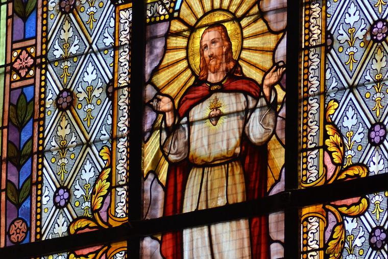 Sacred Heart in Stained Glass Sacred Heart in Stained Glass