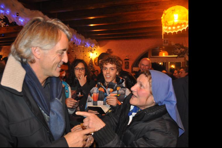 Roberto Mancini, manager for Italy's European Championship-winning team, meets Sister Rosalina Rovasio in 2019. Roberto Mancini, manager for Italy's European Championship-winning team, meets Sister Rosalina Rovasio in 2019.