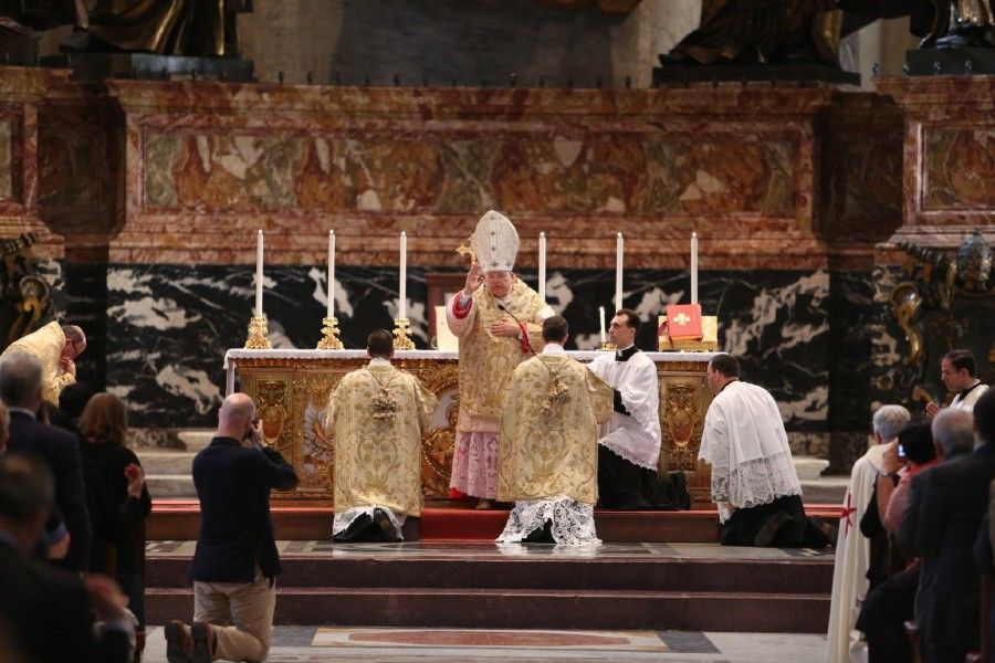 Cardinal Raymond Burke gives the final blessing during the Summorum Pontificum pilgrimage Mass in Rome on Oct. 25, 2014. Cardinal Raymond Burke gives the final blessing during the Summorum Pontificum pilgrimage Mass in Rome on Oct. 25, 2014.