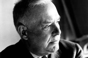 Photo portrait of American poet and Catholic convert Wallace Stevens (1879–1955). Photo portrait of American poet and Catholic convert Wallace Stevens (1879–1955).