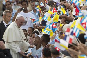 Pope Francis greets pilgrims in Havana's Revolutionary Square before Mass September 22, 2015. Pope Francis greets pilgrims in Havana's Revolutionary Square before Mass September 22, 2015.
