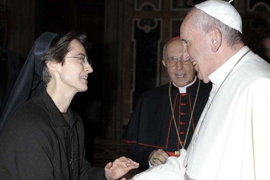 Sr. Raffaella Petrini meets Pope Francis. Sr. Raffaella Petrini meets Pope Francis.