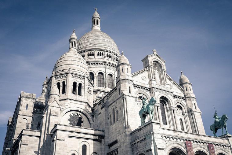 The Basilica of the Sacred Heart (Sacré-Cœur) in Paris The Basilica of the Sacred Heart (Sacré-Cœur) in Paris