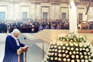 Pope St. John Paul II consecrating Russia to the Immaculate Heart of Mary on the Solemnity of the Annunciation, March 25, 1984. Pope St. John Paul II consecrating Russia to the Immaculate Heart of Mary on the Solemnity of the Annunciation, March 25, 1984.