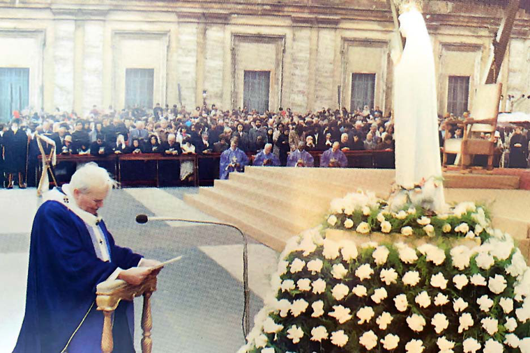 Pope St. John Paul II consecrating Russia to the Immaculate Heart of Mary on the Solemnity of the Annunciation, March 25, 1984. Pope St. John Paul II consecrating Russia to the Immaculate Heart of Mary on the Solemnity of the Annunciation, March 25, 1984.
