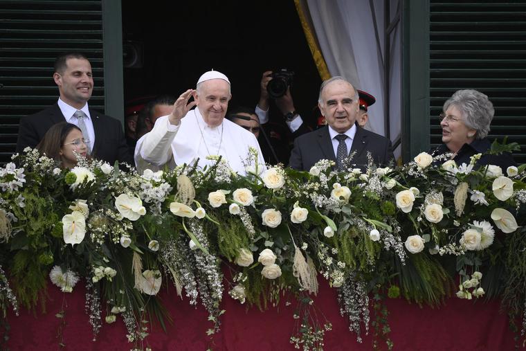 A lively crowd greets Pope Francis as he arrives at the Grand Master’s Palace in Valletta, Malta, April 2. | Vatican Media A lively crowd greets Pope Francis as he arrives at the Grand Master’s Palace in Valletta, Malta, April 2. | Vatican Media