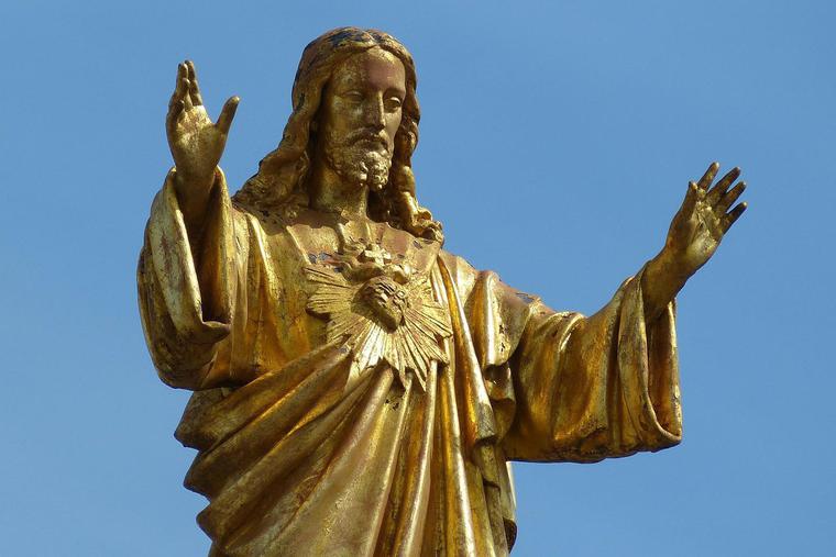 The statue of Christ at the Shrine of Fatima in Portugal The statue of Christ at the Shrine of Fatima in Portugal
