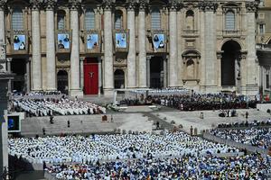 A general view shows Pope Francis leading a canonisation mass at St. Peter's Square in The Vatican on May 15, 2022 creating 10 saints including India's Devasahayam, French hermit Charles de Foucauld and Dutch theologian Titus Brandsma. A general view shows Pope Francis leading a canonisation mass at St. Peter's Square in The Vatican on May 15, 2022 creating 10 saints including India's Devasahayam, French hermit Charles de Foucauld and Dutch theologian Titus Brandsma.