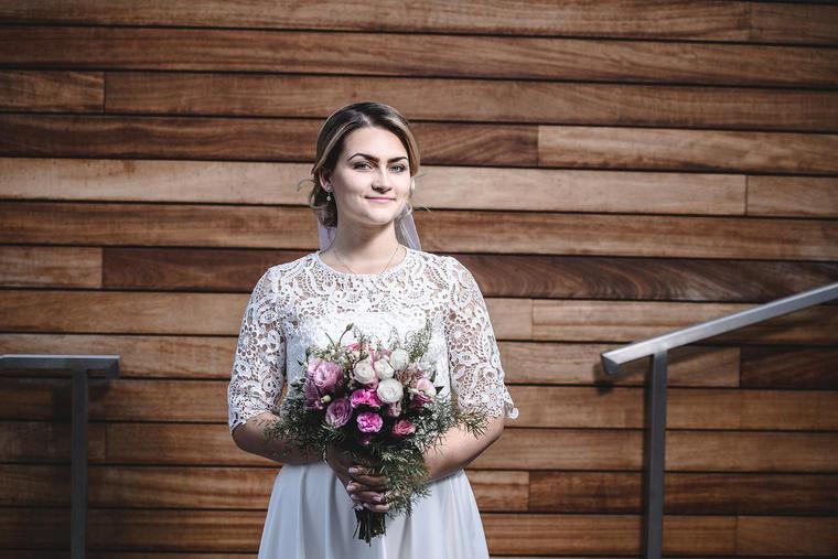 Veiled Mantilla Traditional Catholic Wedding Woman Photo Veiled Mantilla Traditional Catholic Wedding Woman Photo