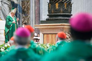 Pope Francis leads a mass for the Synod of Bishops opening at St Peter’s Basilica on October 10, 2021 in Vatican City, Vatican. Pope Francis leads a mass for the Synod of Bishops opening at St Peter’s Basilica on October 10, 2021 in Vatican City, Vatican.