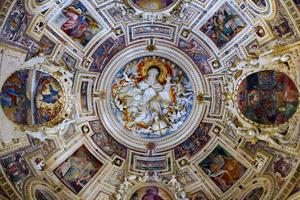 Beautiful Interior Dome of a Church Photo Beautiful Interior Dome of a Church Photo
