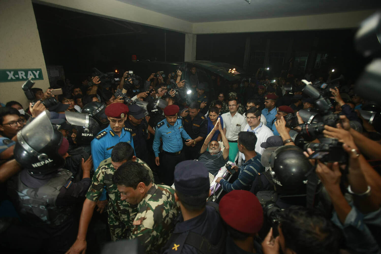 Absolute power numbs absolutely