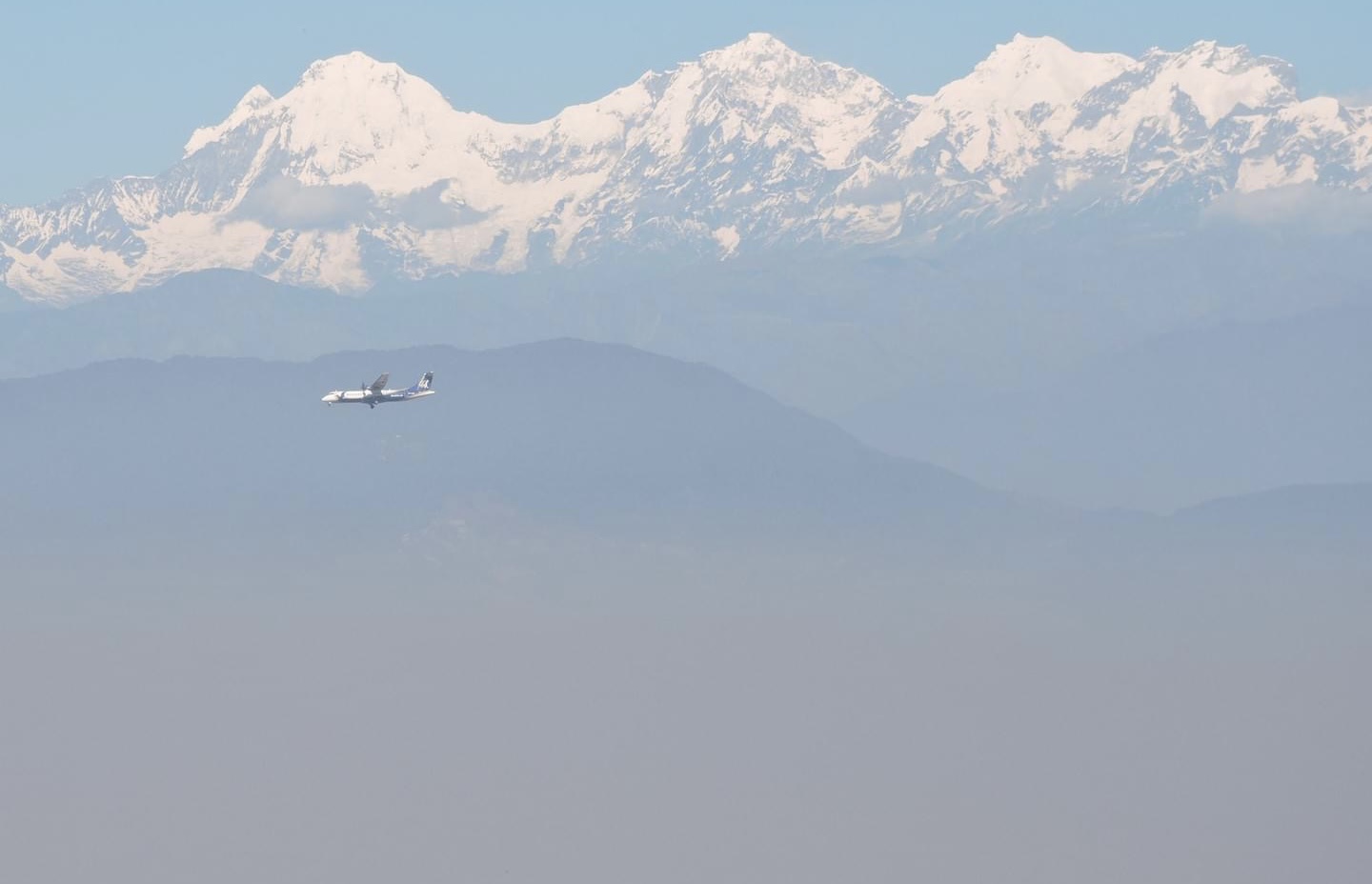 Onset of winter leads to flight delays