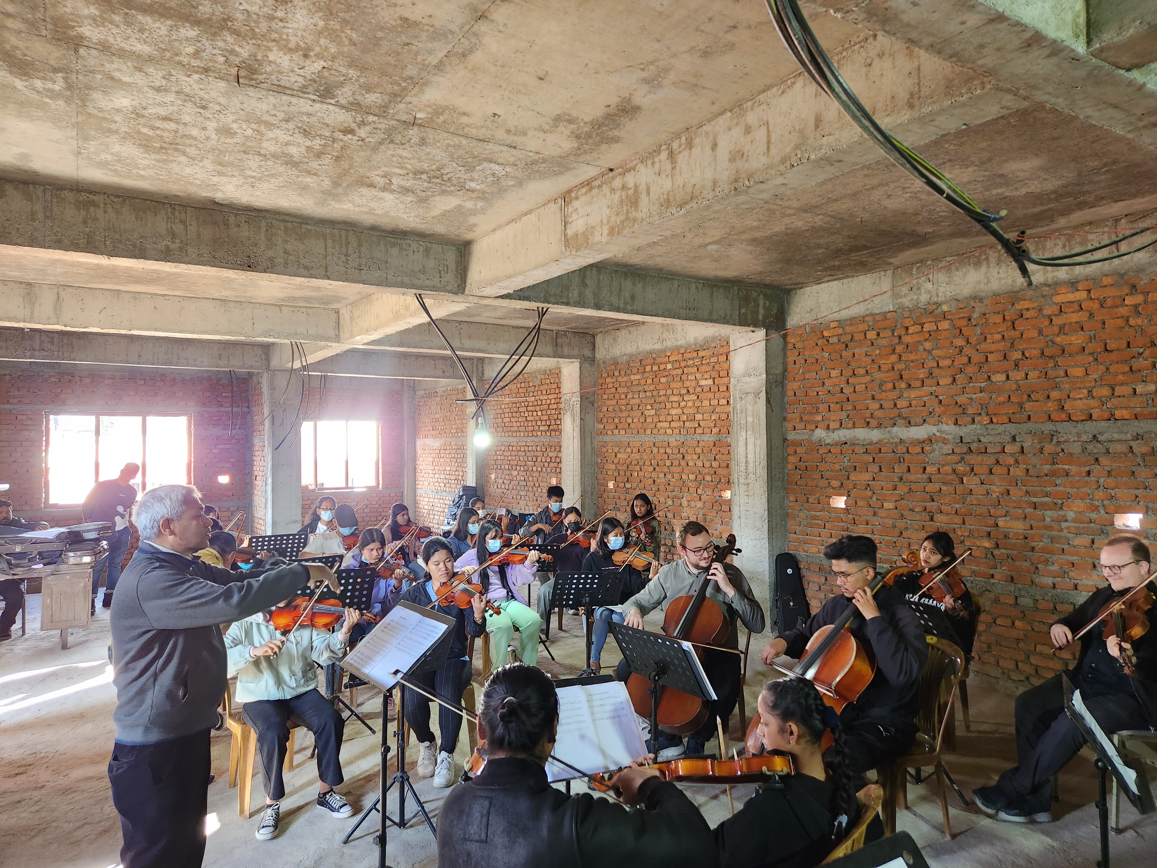 Orchestrating cross-cultural collaboration