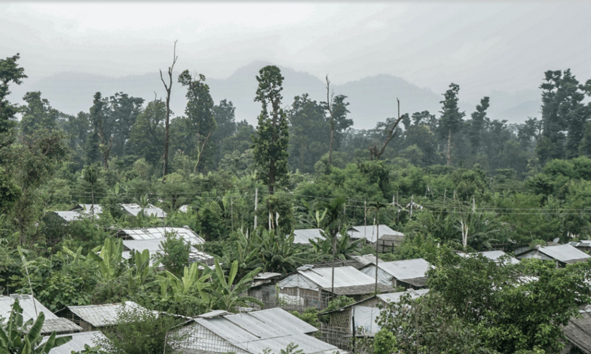 Bhutan king must free political prisoners