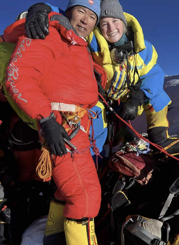Sherpa climbers