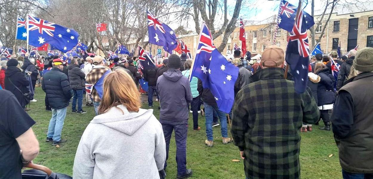 Is Street-Level Hostility a Challenge to Liberal Democracy?