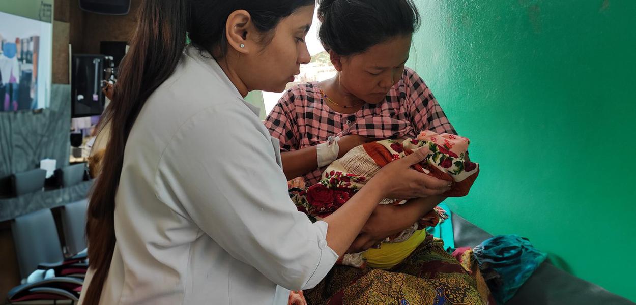 Nepal haemorrhaging nurses