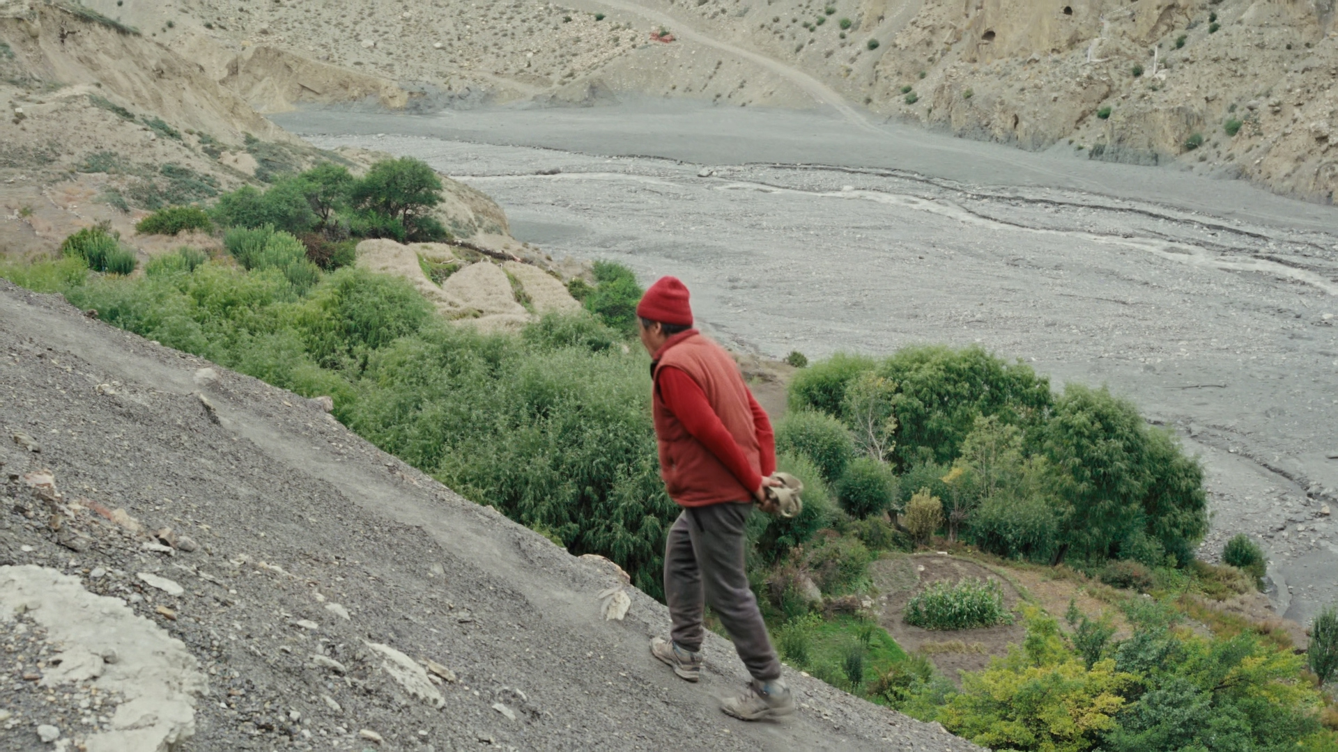 The periphery cannot hold NT