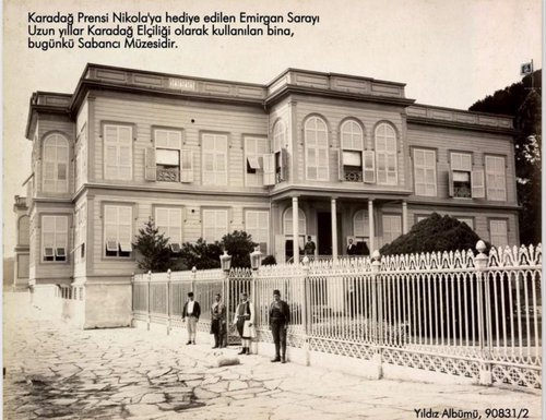 Crnogorski dvorac, Istanbul