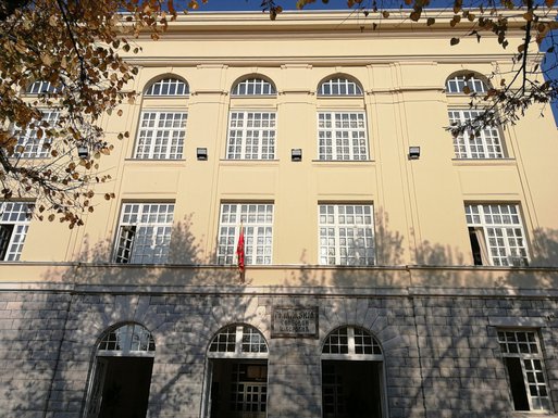 Gimnazija Slobodan Škerović