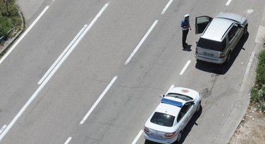 kontrola policija