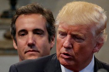 Majkl Koen, Donald Tramp
