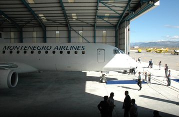 Montenegro airlines, Montenegro erlajnz, Montenegro erlajns