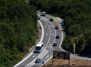 AMSCG, stanje na putevima