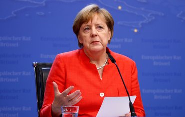 Angela Merkel, Đuzepe Konte