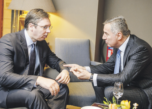 Aleksandar Vučić, Milo Đukanović