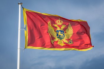 Crna Gora, zastava, crnogorska zastava