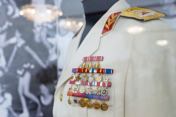 Josip Broz Tito, Titova uniforma