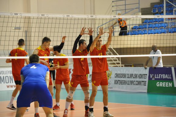Muška juniorska odbojkaška reprezentacija
