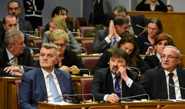 Poslanici DPS