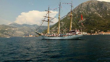 Jadran brod
