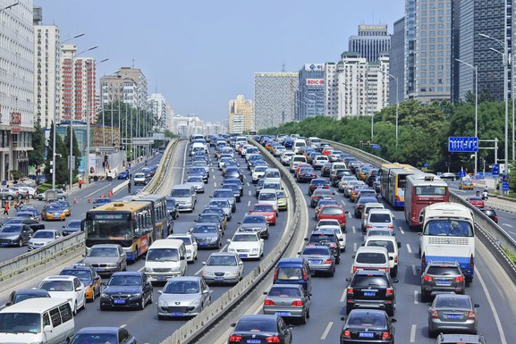 Peking, automobili