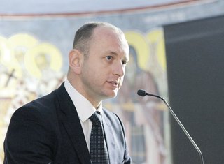 Milan Knežević