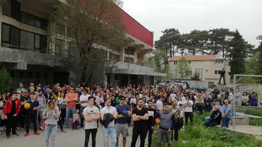 Protest u Kotoru bazen "Nikša Bućin"