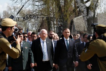 Dan sjećanja na žrtve Holokausta, Aušvic