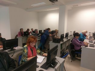 kurs, internet za seniore, penzioneri