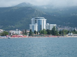 Tre Canne, Budva