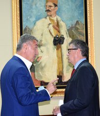 Milo Đukanović, Branimir Gvozdenović