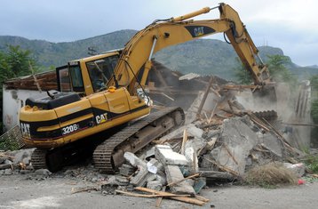 Rušenje nelegalnih objekata