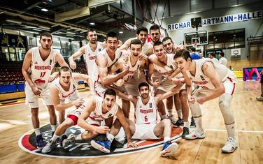 Mlada košarkaška reprezentacija Crne Gore